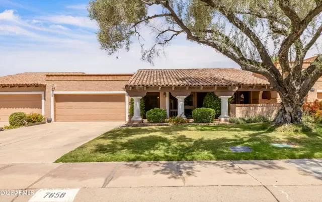 MLS: 7027256 Condo For Sale