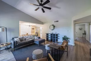 Photo #3: 7027416 Listing 