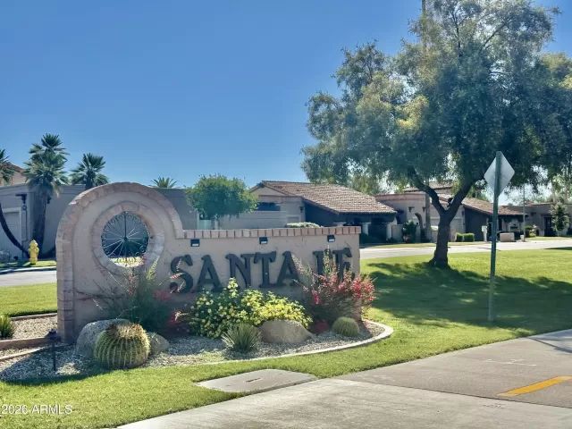 MLS: 7028116 Condo For Sale
