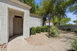 Photo #1: 7028153 Listing 