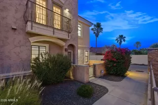 Photo #1: 7028301 Listing 