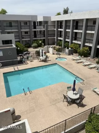 Photo #1: 7028318 Listing 