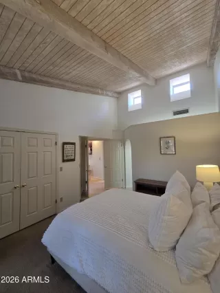 Photo #6: 7028558 Listing