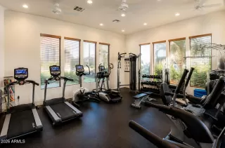 Photo #4: 7028646 Listing