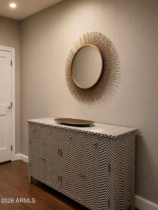 Photo #5: 7028646 Listing