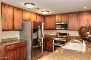 Photo #4: 7028702 Listing 