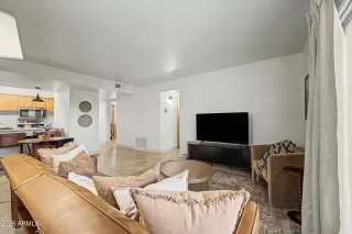 Photo #1: 7028710 Listing