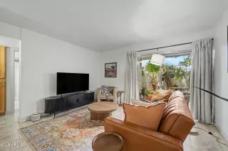 Photo #2: 7028710 Listing