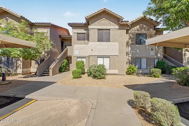 MLS: 7029086 Condo For Sale