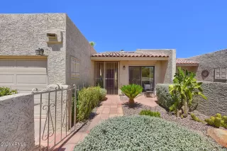 Photo #5: 7029147 Listing