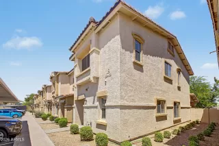 Photo #1: 7029243 Listing