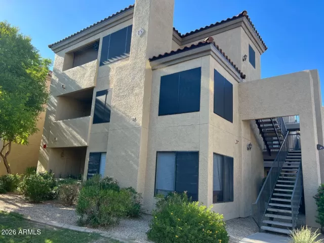 MLS: 7029401 Condo For Sale