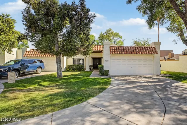 MLS: 7029438 Condo For Sale