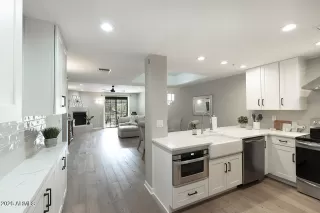Photo #4: 7029506 Listing 
