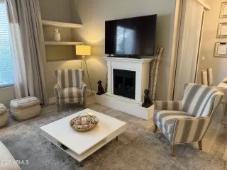 Photo #4: 7029650 Listing 