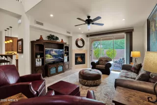 Photo #2: 7029913 Listing