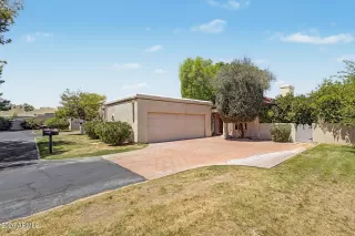 Photo #1: 7030157 Listing