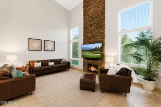 Photo #6: 7030430 Listing
