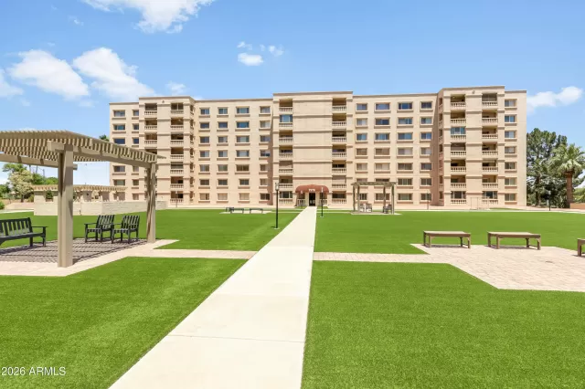 MLS: 7030688 Condo For Sale