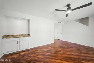 Photo #4: 7030991 Listing