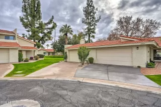 Photo #1: 7031070 Listing