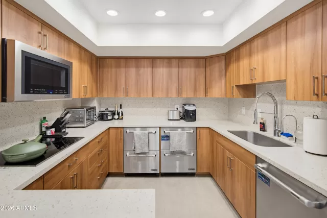 MLS: 7031405 Condo For Sale
