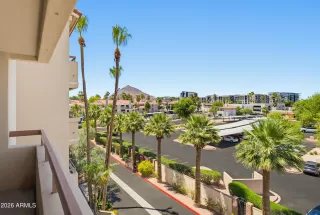 Photo #5: 7031405 Listing