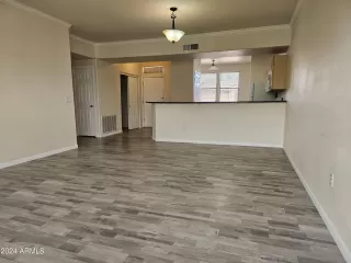 Photo #2: 7031500 Listing 