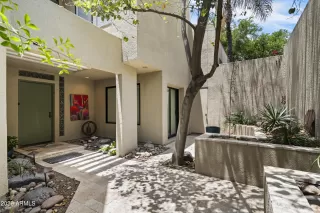 Photo #1: 7031622 Listing 