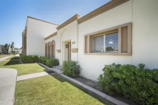 Photo #6: 7031897 Listing
