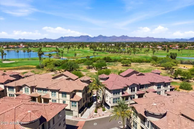 MLS: 7031954 Condo For Sale