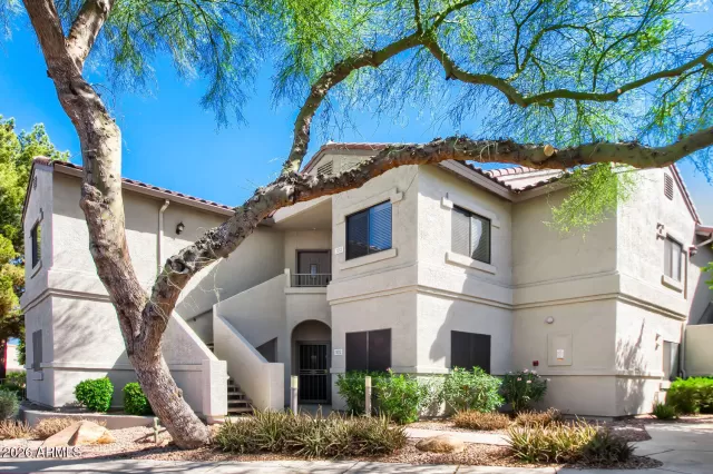 MLS: 7032171 Condo For Sale