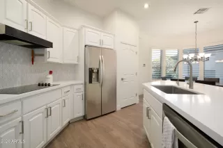 Photo #4: 7032375 Listing 