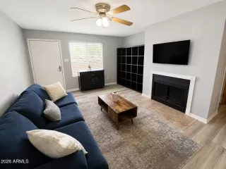 Photo #4: 7032426 Listing