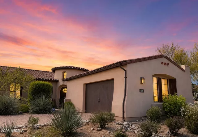 MLS: 7032677 Condo For Sale