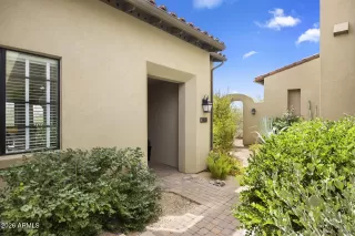 Photo #2: 7032828 Listing