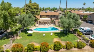 Photo #1: 7032841 Listing
