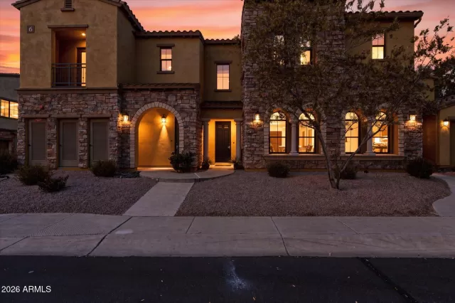 MLS: 7033387 Condo For Sale