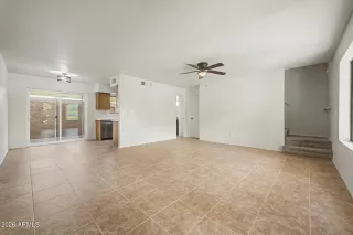 Photo #3: 7033406 Listing