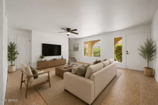 Photo #4: 7033406 Listing