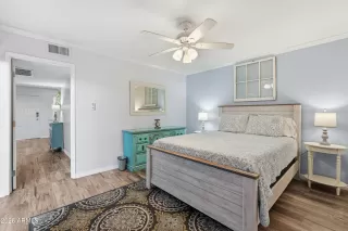 Photo #6: 7033555 Listing