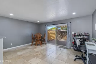 Photo #5: 7033770 Listing