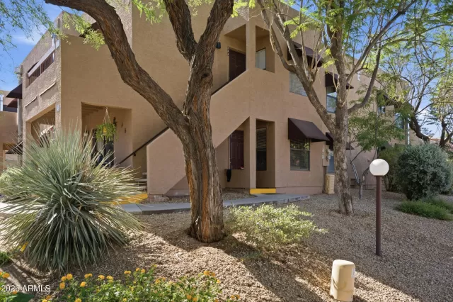 MLS: 7033786 Condo For Sale