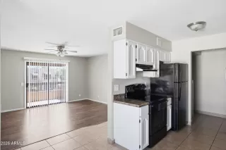 Photo #3: 7033786 Listing