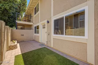 Photo #3: 7033791 Listing