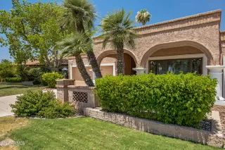 Photo #5: 7033792 Listing