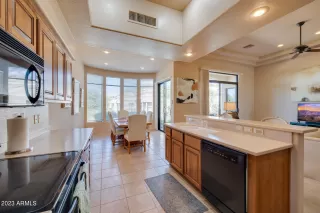 Photo #2: 7033799 Listing