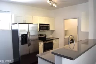 Photo #4: 7034469 Listing