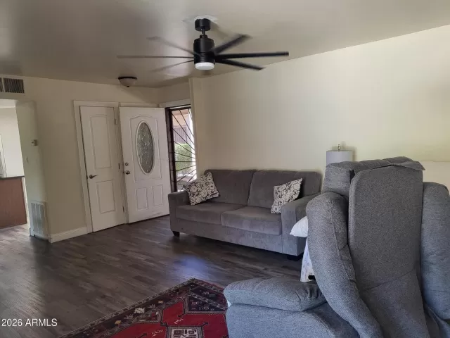 MLS: 7034892 Condo For Sale