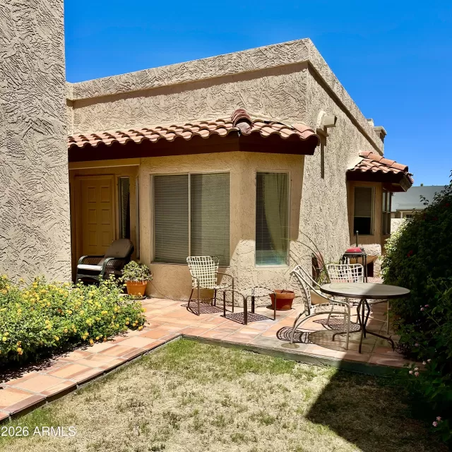 MLS: 7034974 Condo For Sale
